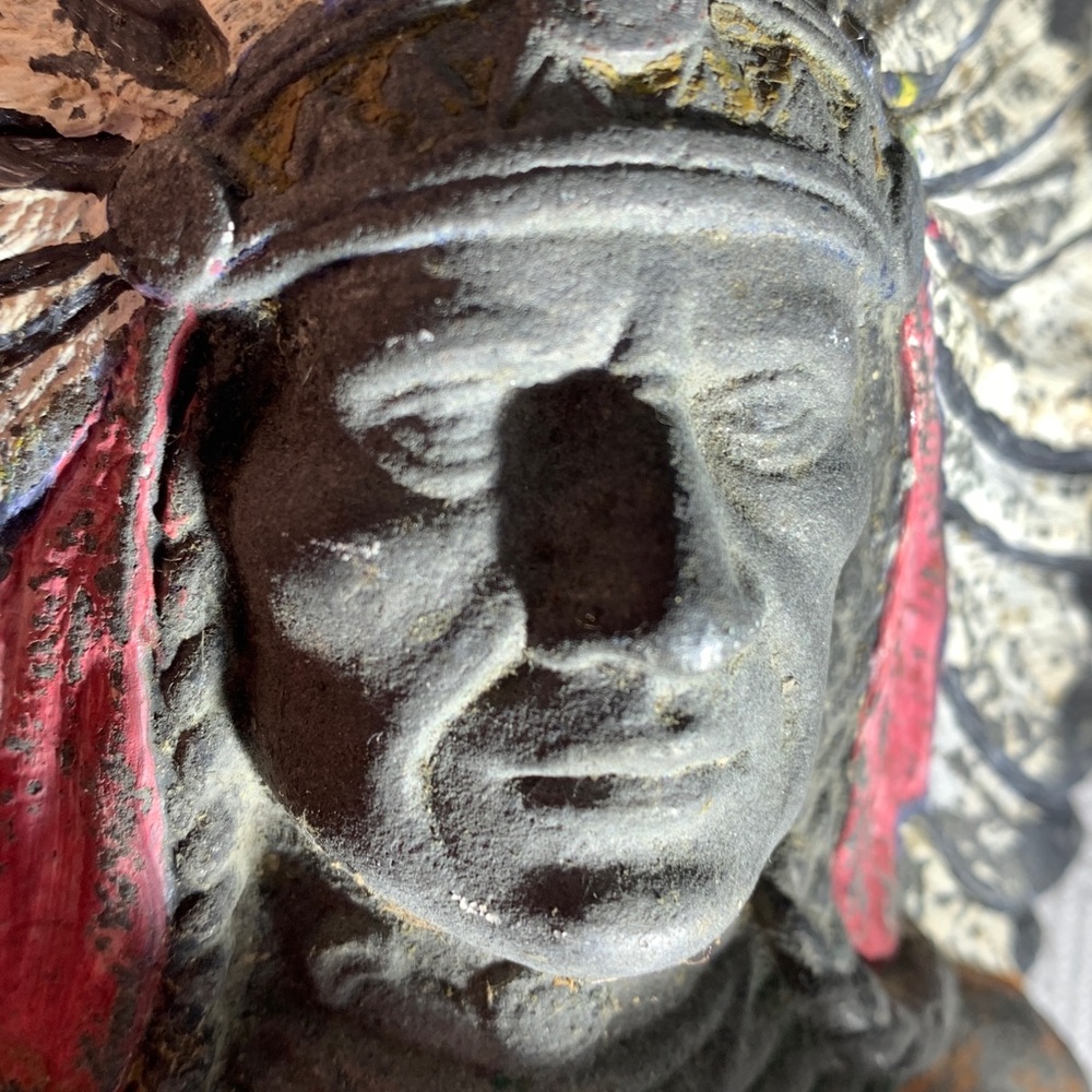 Tribal Chief Indian Book End - Make an OFFER